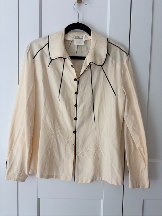 Matsuda Tops - Matsuda Vintage Cream Silk Long-Sleeve Button with Black Piping Button Top | M